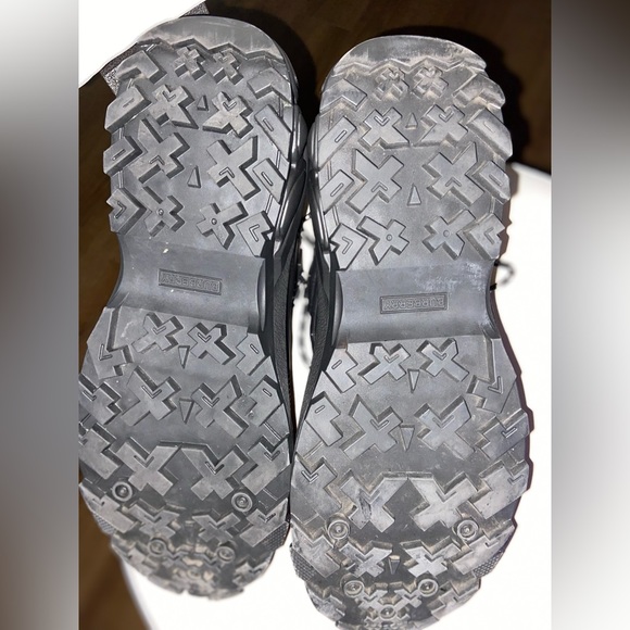 BURBERRY- SIZE 43 (10 1/2 US) BLK - Picture 5 of 5